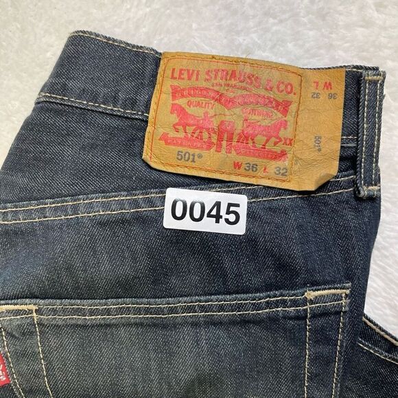 Levi's 501 Button Fly Denim Blue Jeans Tag 36x32 - Picture 14 of 14